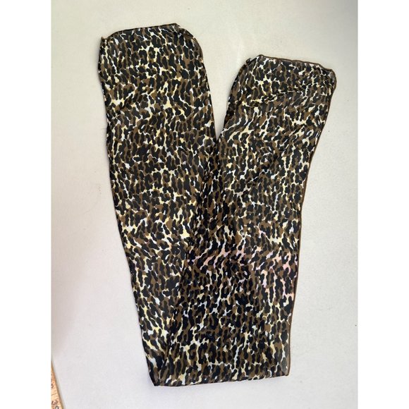 Vintage Leopard Animal Print Rectangle Scarf Lightweight Neck Wrap Tan & Black - Picture 4 of 4